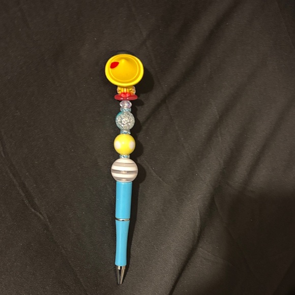 Handmade Disney Doorable Pinocchio with Popcorn Pen - Picture 4 of 4